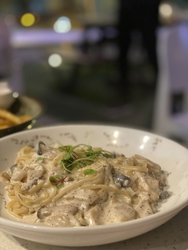 好chill室內外西餐介紹😎 最喜歡飲返杯酒🍷