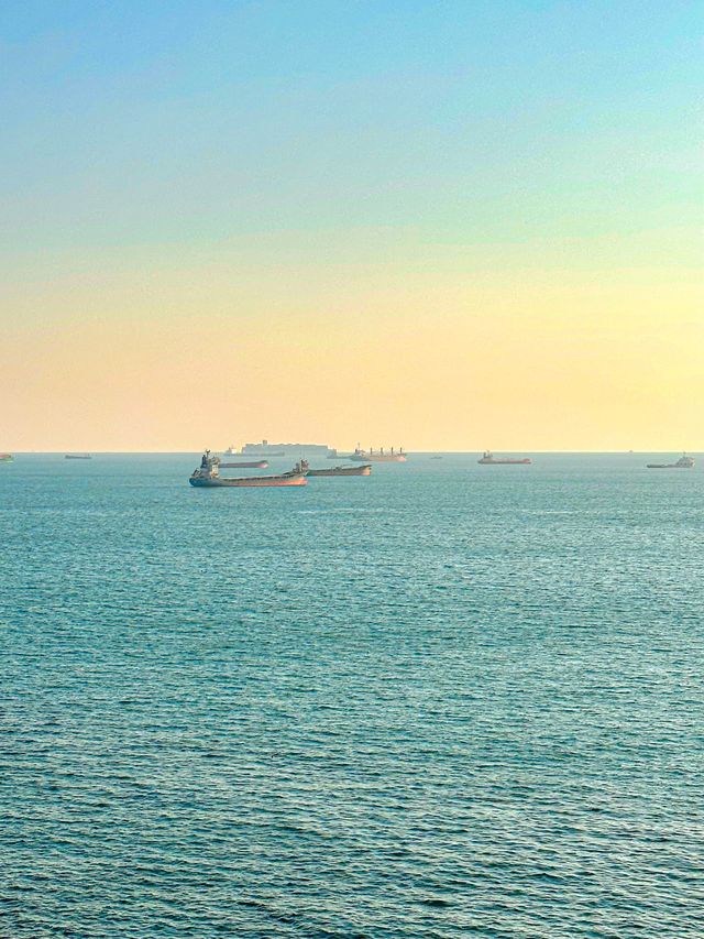 해질녘 바다노을보며 라면 한사발 🍜🌊