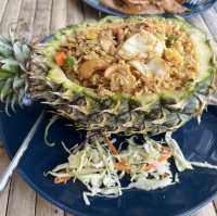 Tew Lay Bar หาดไร่เลย์ 