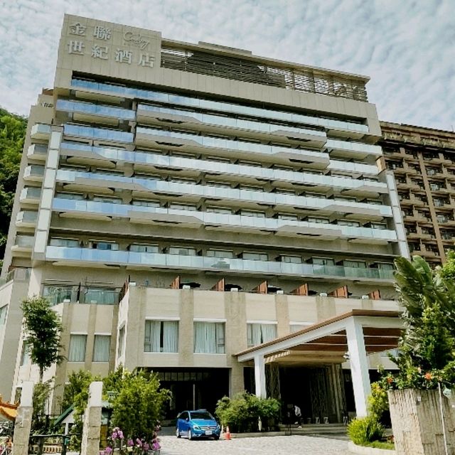 台東溫泉酒店體驗推薦～知本「金聯世紀酒店」…每間房都可以泡溫泉