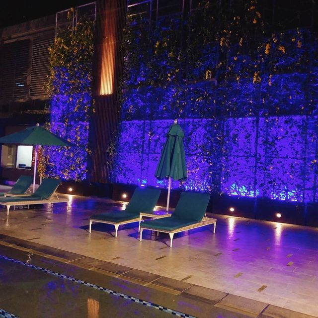 🇲🇾馬來西亞沙巴旅遊🍹🧉🍸半夜睡不著覺來喝杯飲料📍 Hilton Kota Kinabalu