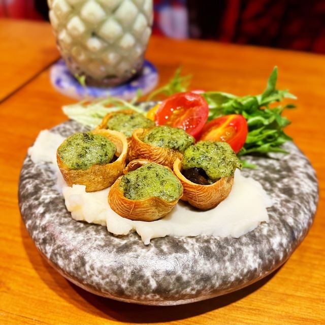 👽 食神大媽《尖沙咀｜高質水晶蟹·新開物超所值多國菜餐廳》