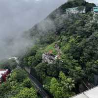山頂纜車，凌霄閣