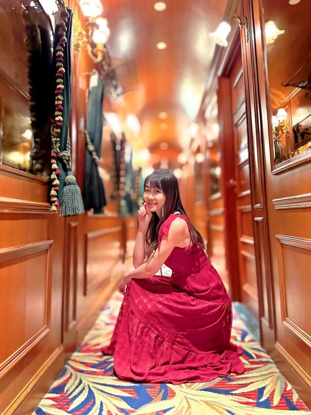 復古華麗氣派仙后餐廳  