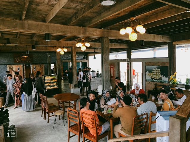  Idyllic House Cafe