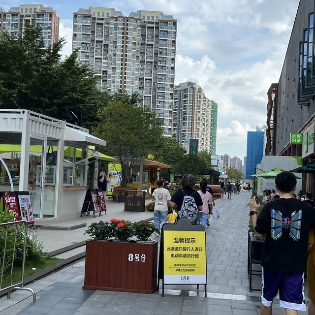 深圳都有一個品牌Outlet天堂：8號倉