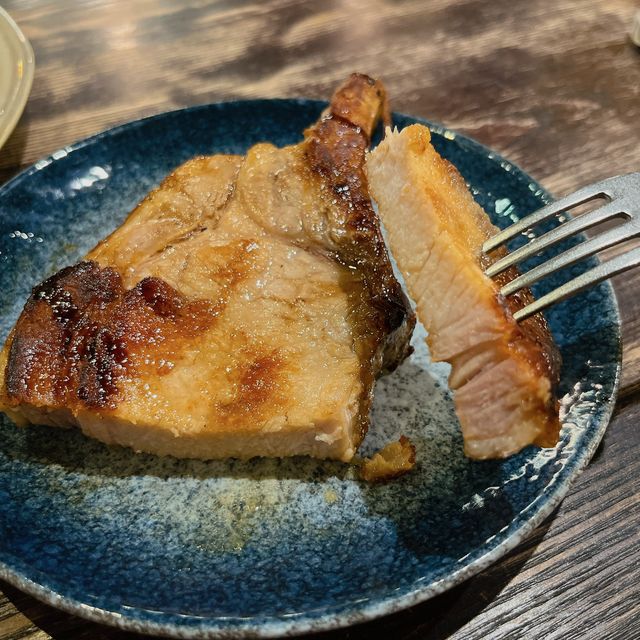 性價比高 🤩 慢煮加拿大保濕豬胺 🐷@Four O Five Coffee & Eatery