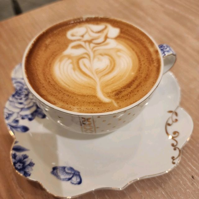 灣仔靚靚打卡木系花海Cafe