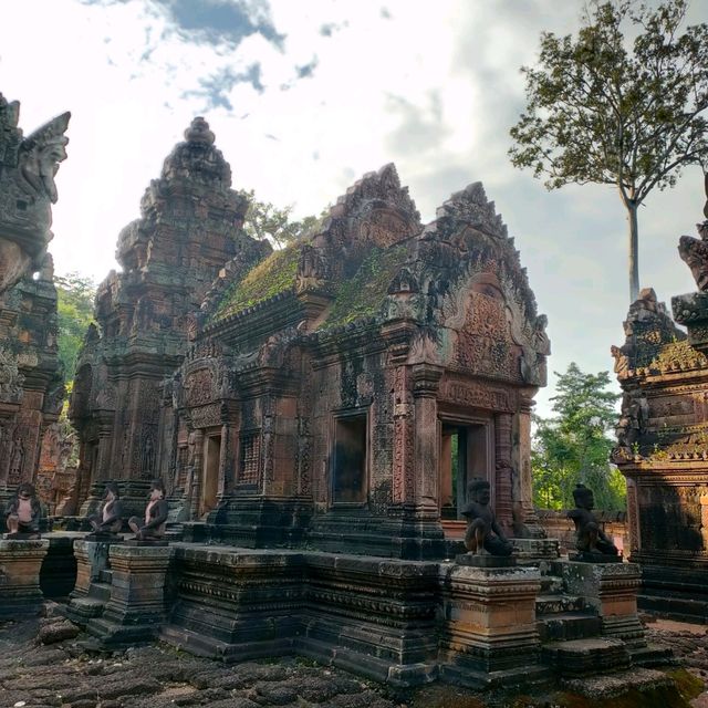 ปราสาทบันทายศรี 