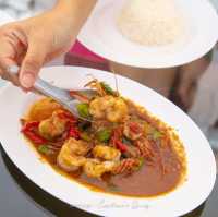 ร้านลับกลางบึงน้ำ กินข้าว ห้อยขา ดูปลา