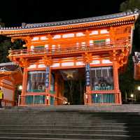 夕陽夜影清水寺，日落前參觀一次賞兩景。