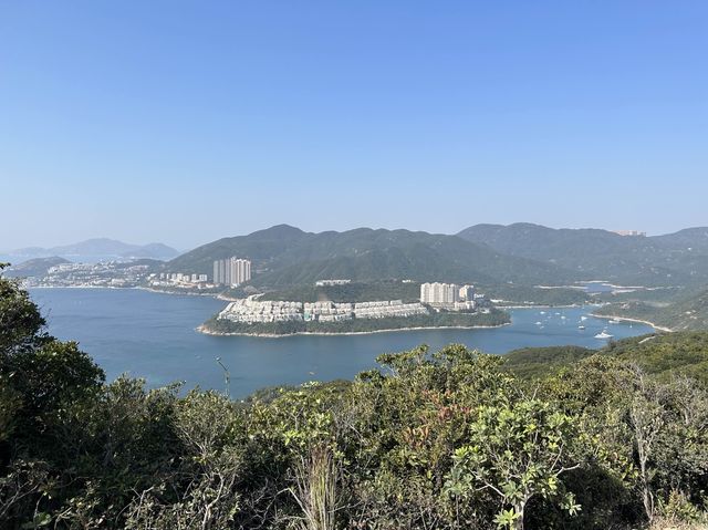 New year adventure: all the way from Dragon’s Back, Shek O Peak to Big Wave Bay and Beach