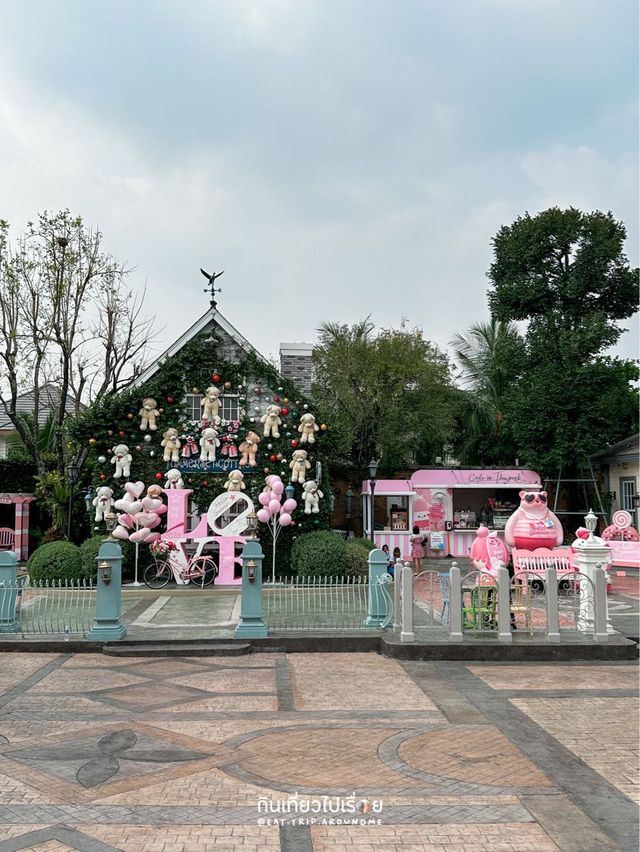 ถ่ายรูปธีมสีชมพูสุดคิวท์ที่ Chocolate Ville💕