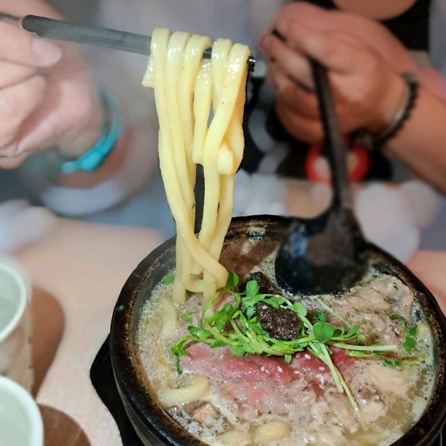 熱辣辣之石燒手打烏冬 熱辣辣之石燒手打烏冬
