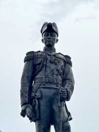 อนุสาวรีย์พระเจ้าบรมวงศ์เธอกรมหลวงชุมพรฯ