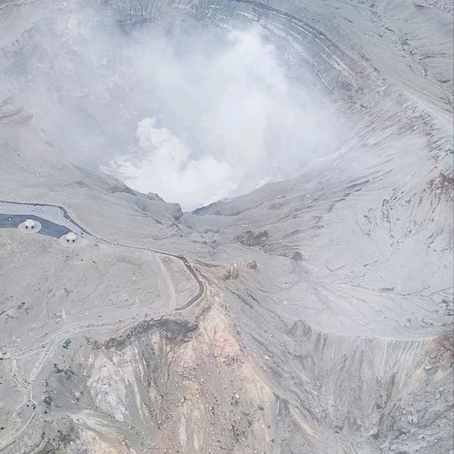阿蘇火山直升機體驗