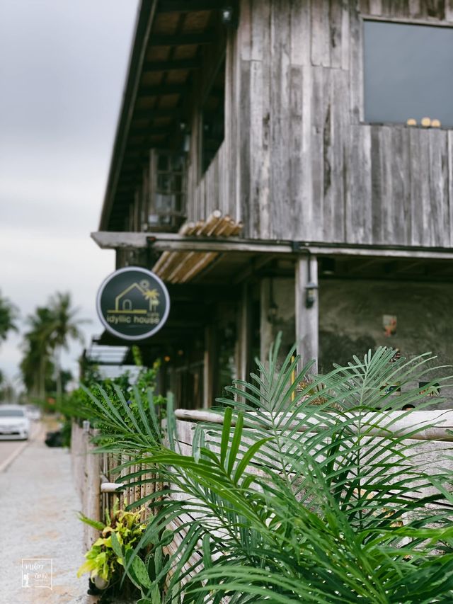  Idyllic House Cafe
