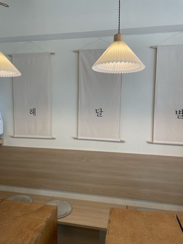 【新大久保】石臼引きコーヒーが飲めるカフェ☕️METDORU CAFE