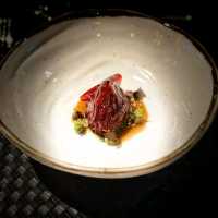 Hybrid restaurant and wine bar เพลินจิต