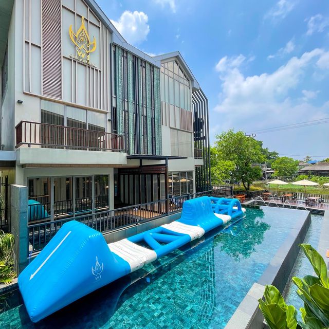 พักผ่อนริมน้ำ ที่ W1 Bangkoknoi Hotel