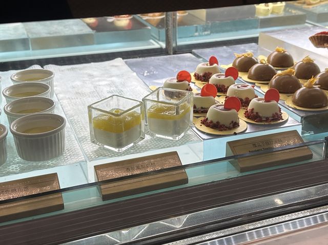 🍽️ 饗饗 - 長飲川、甜田：美酒與甜點的悅味之旅！🍷🍨