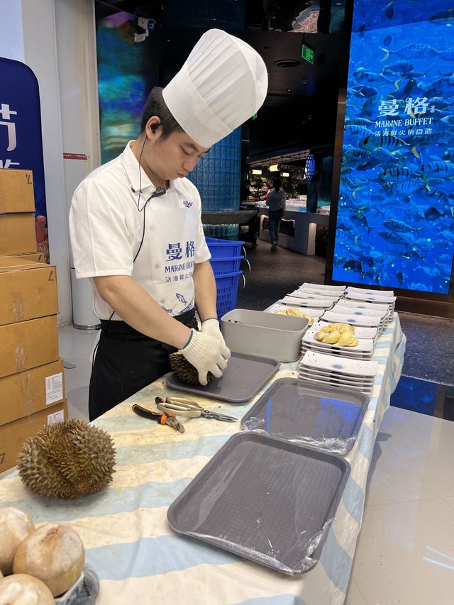 【海鲜盛宴，新鲜美味】