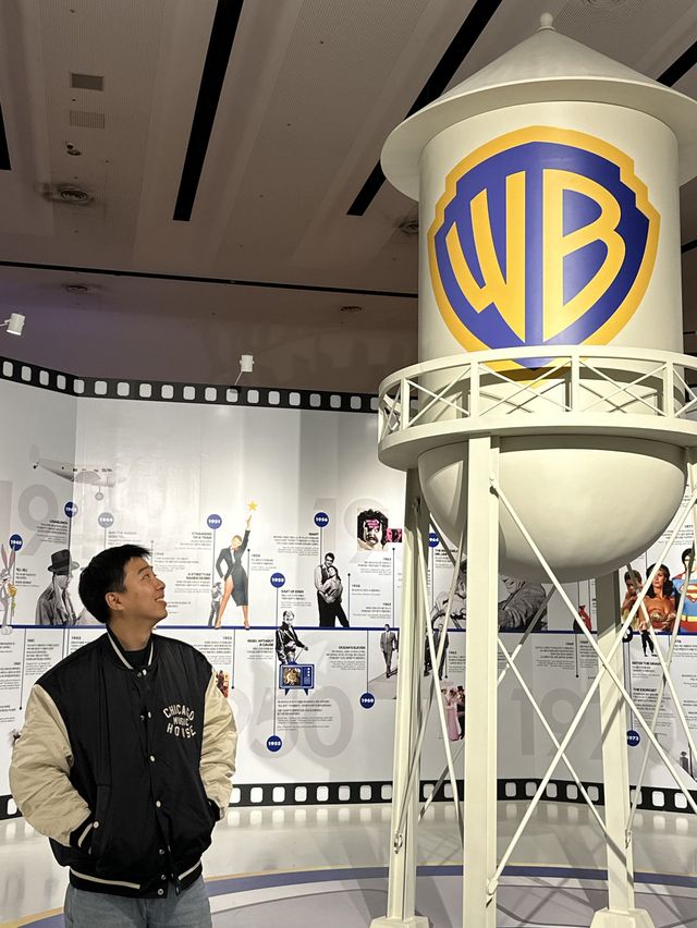 100년의 역사를 체험할 수 있는 🎬 워너브라더스 특별전