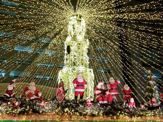 Christmas at Tenjin Market