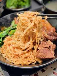 懷舊車仔麵 | 豐盛餸菜