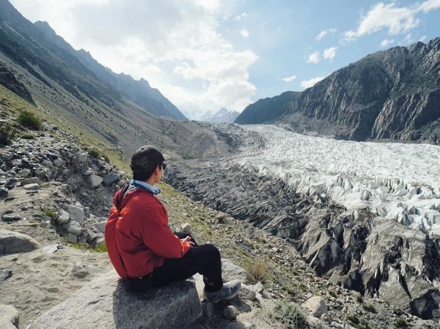"Passu Glacier" 