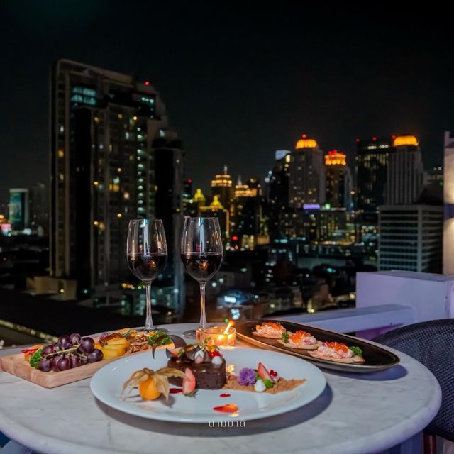 Akara Bangkok 🏢✨