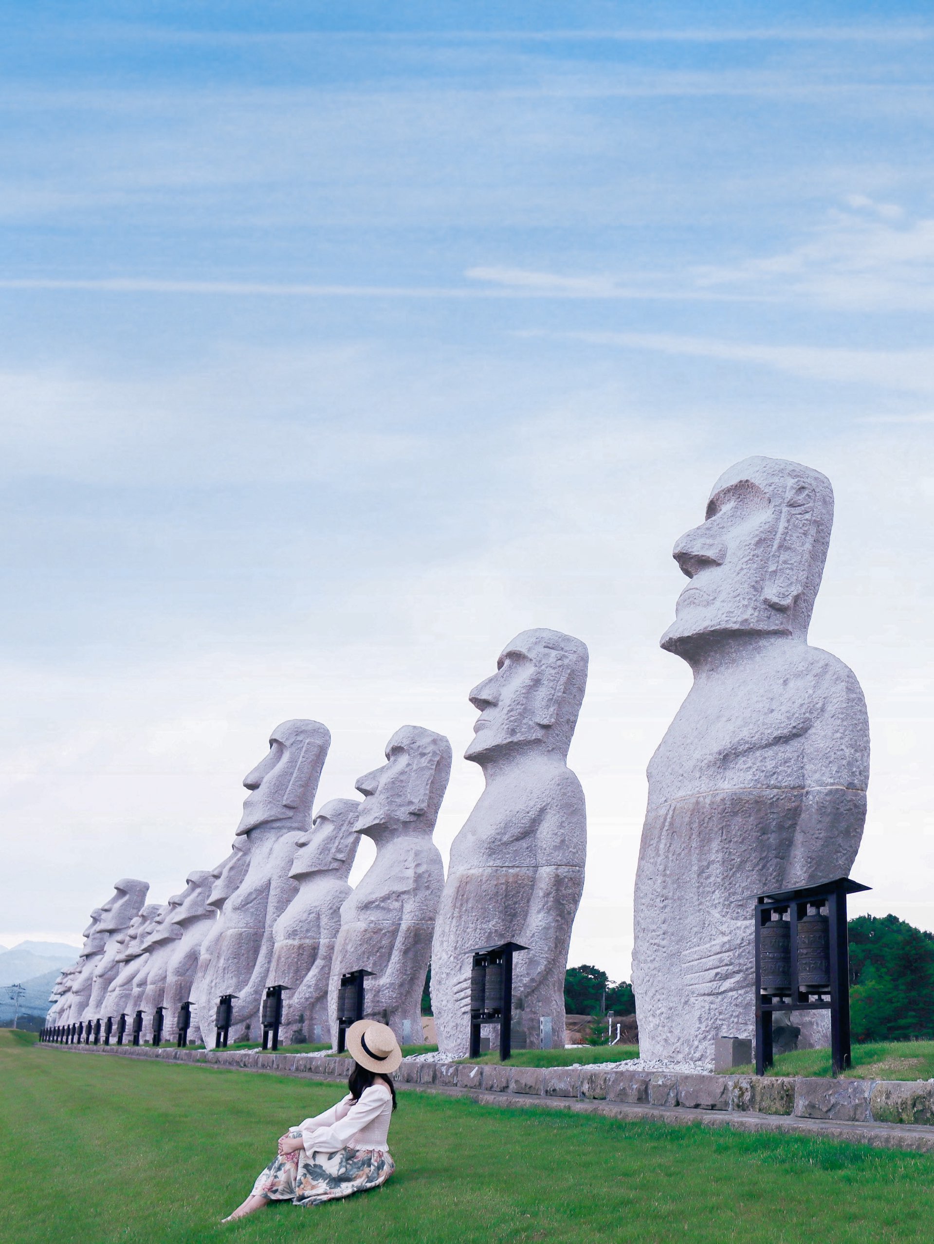 北海道】大仏様の前に立つ！真駒内滝野霊園 | Trip.com 札幌
