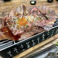 ร้านซูชิ แฟคทอรี่ อัมพวา