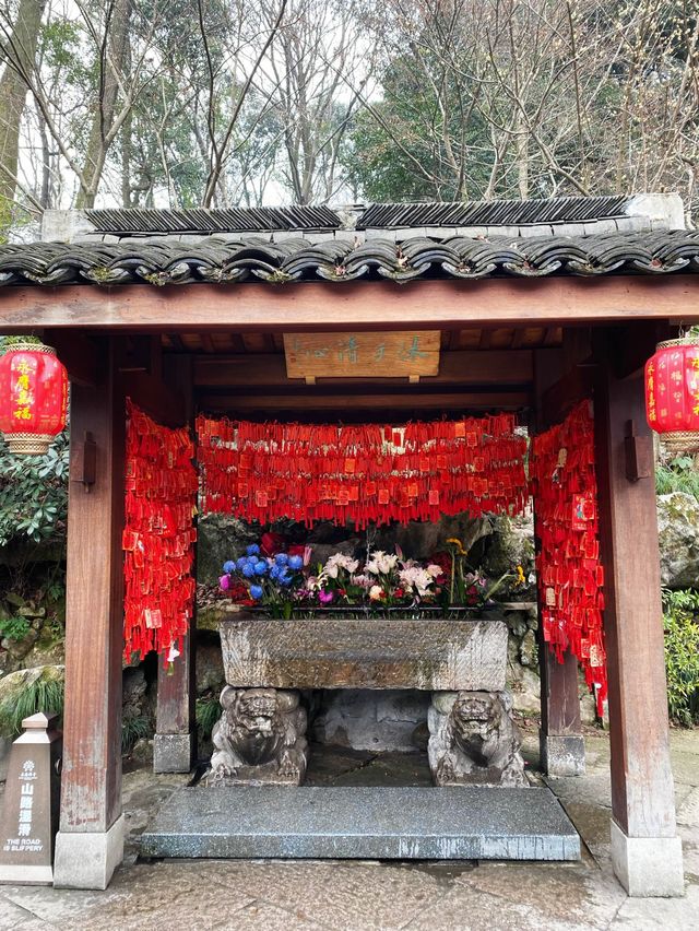 Most beautiful temple in China 😨😨