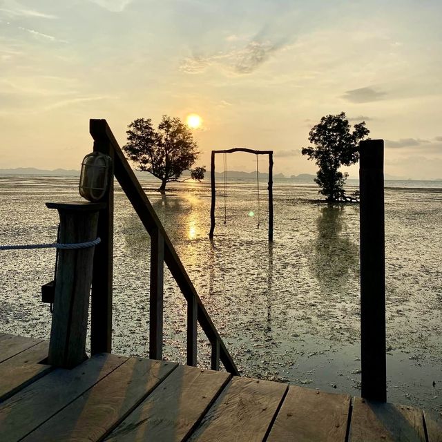 🏖️ Experiencing Tranquility and Underwater Delights in Koh Lanta 🐠