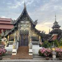 清邁必遊的佛寺—柴迪隆寺（Wat Chedi Luang)