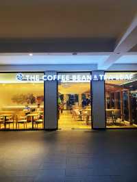 A comfy coffee shop to chill for half a day☕️