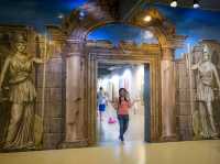 ถ่ายรูปเฮฮา..Art in Paradise 