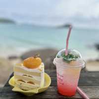 Cave Beach Clubคาเฟ่ที่มีคลื่นฮีลใจ