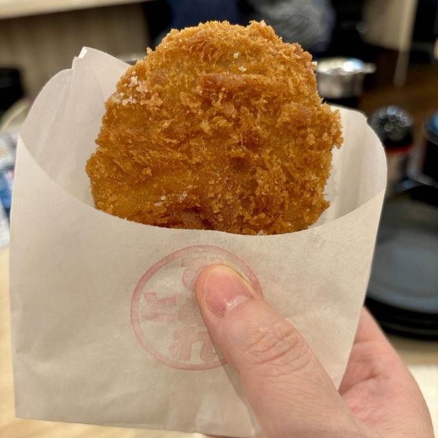 【大阪・東梅田】肉料理も魚料理も楽しめるネオ酒場「肉ト魚 大衆酒場 ひとめぼれ 梅田本店」
