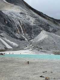 🇨🇳A hike to the Serene Milk Sea in Yading