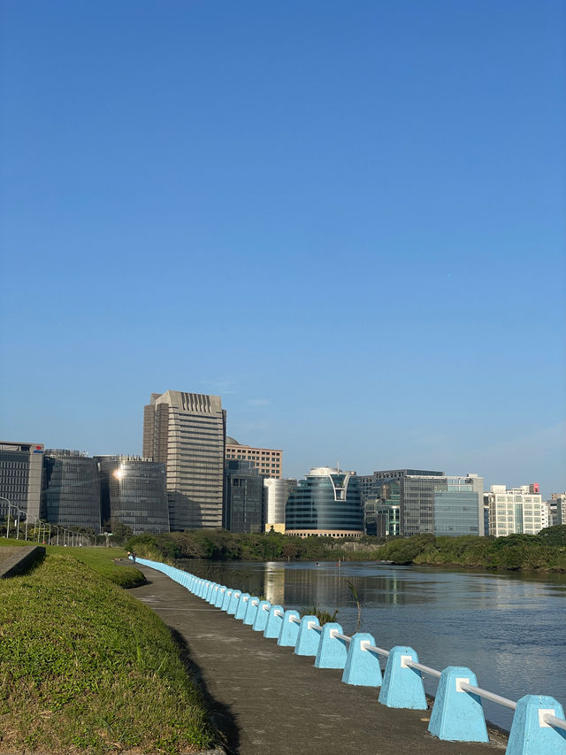 Meiti Riverside Park🏞️