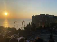"Discover the Magic of Bali: A Paradise of Sunsets, Culture, and Adventure"