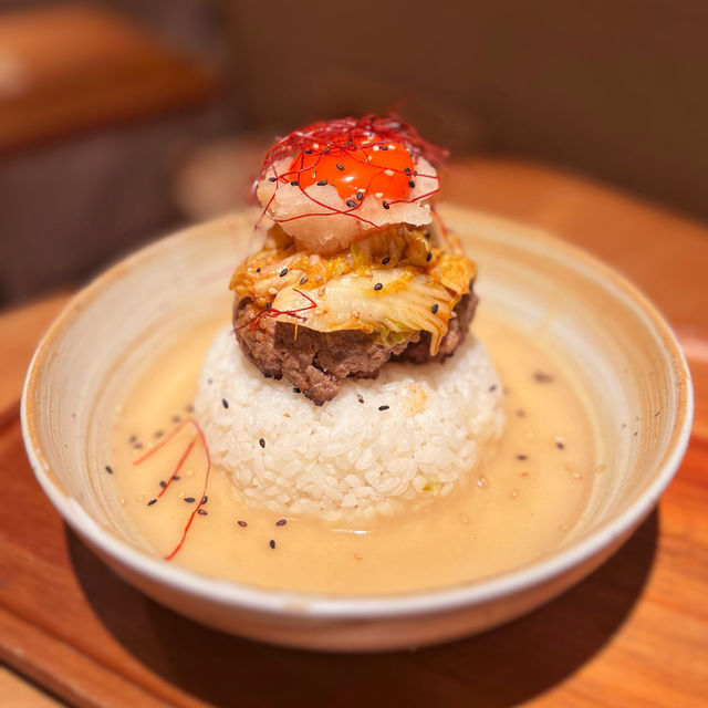 【招牌必點 和牛漢堡蘭王蛋丼飯】