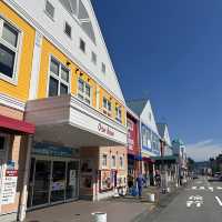 【静岡】温泉施設や飲食店が立ち並ぶ道の駅