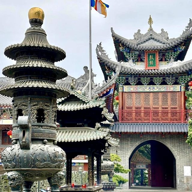 深圳東山寺-仿明清的建築風格，詮釋了中式建築之特殊美學。