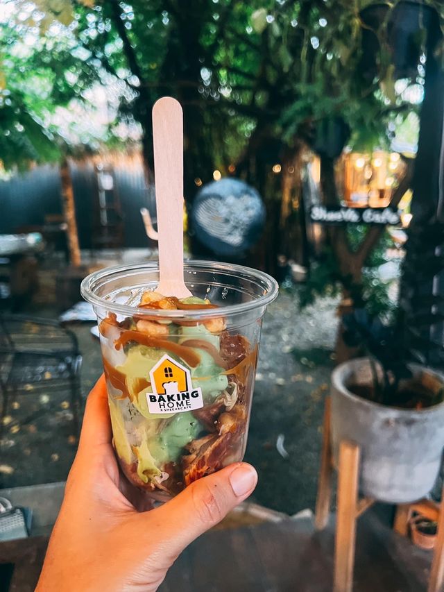 คาเฟ่สายอินดี้ ชีวาคาเฟ่ พัทยา