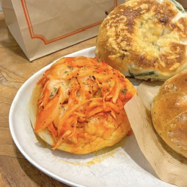 【韓国旅行🇰🇷/ソウル】韓国人で大行列のベーグル専門店🥯