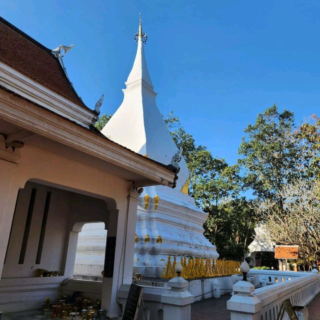 พระธาตุศรีสองรัก จังหวัดเลย