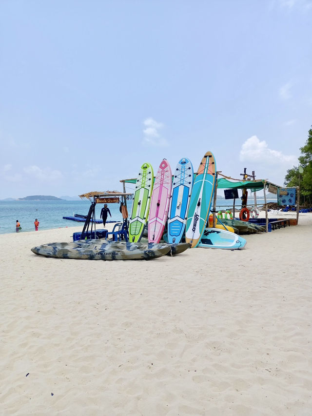 หาดลูกลม เกาะแสมสาร🏝️
